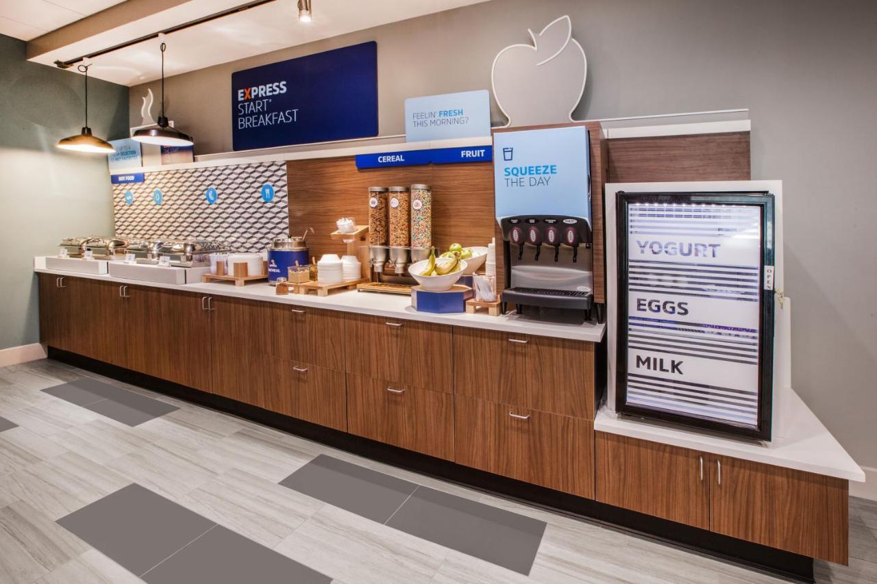 Holiday Inn Express Hotel & Suites North Seattle - Shoreline, An Ihg Hotel Esterno foto