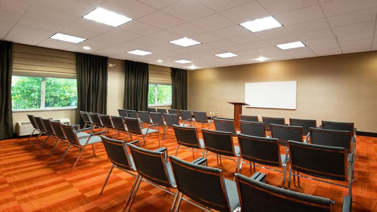 Holiday Inn Express Hotel & Suites North Seattle - Shoreline, An Ihg Hotel Esterno foto